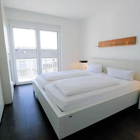 Am Golfplatz Hertingen Apartahotel 4*